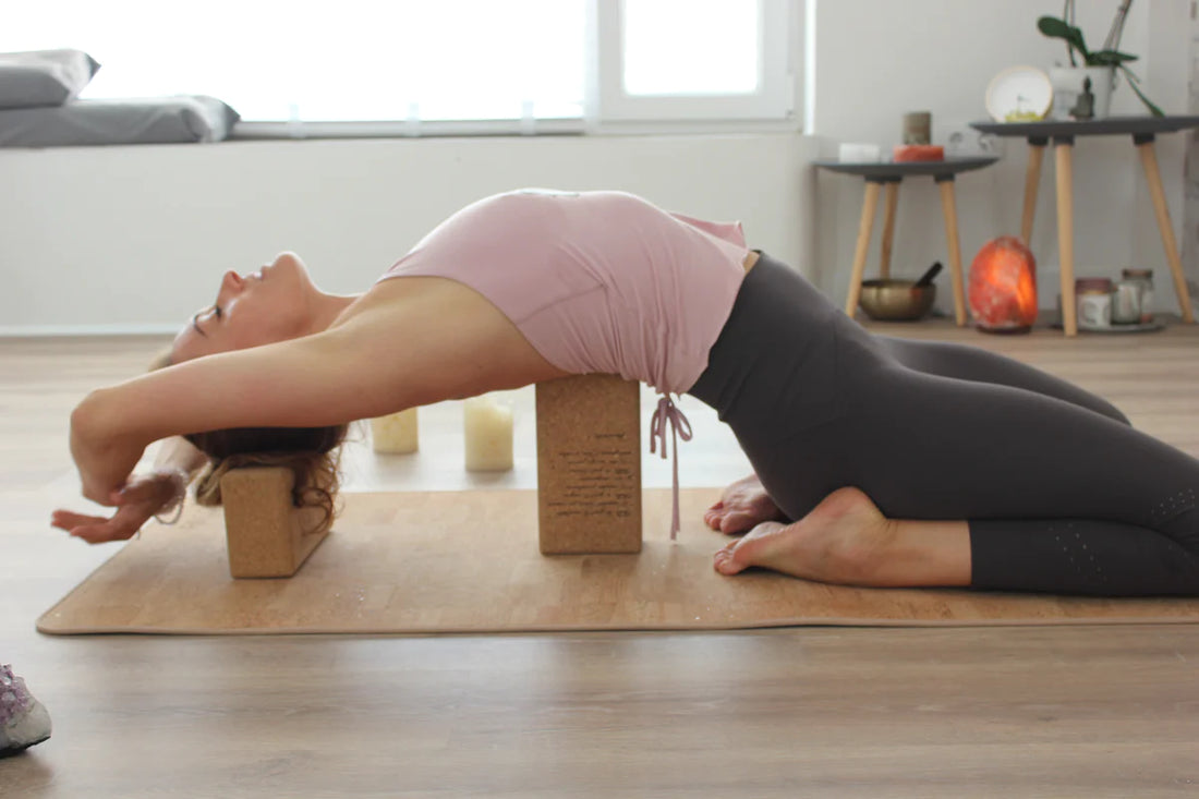 ¿Sabes cómo utilizar tus bloques de yoga?
